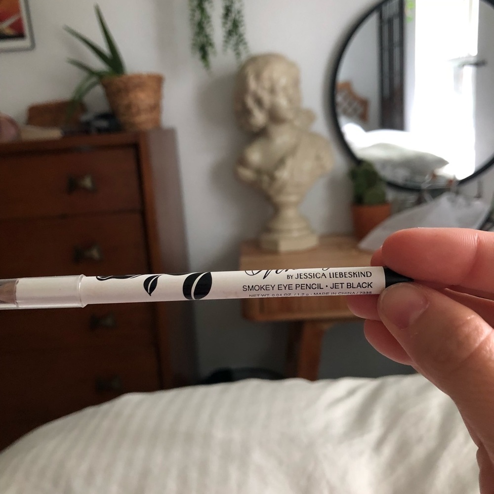 Full sized black eyeliner